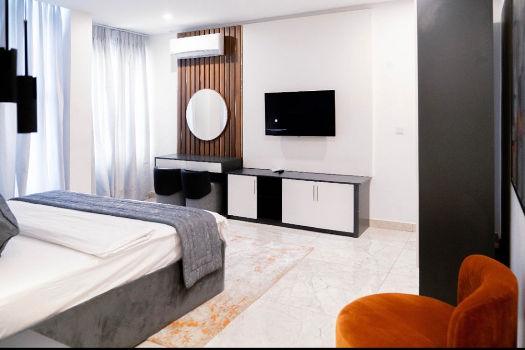 /web/uploads/116/Vertus Hotel and Suites/room-photos/2Bedroom Suite/WhatsApp Image 2025-03-28 at 09.37.51_e78abdf8.jpg